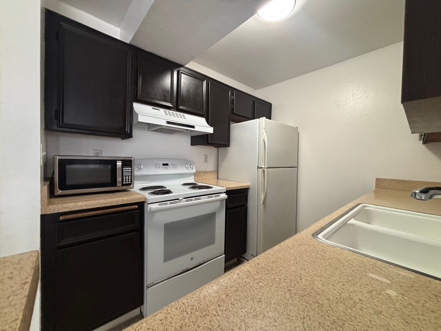 6171 Rancho Mission Rd #202 - San Diego - California - 2 bed, 2 bath rental property