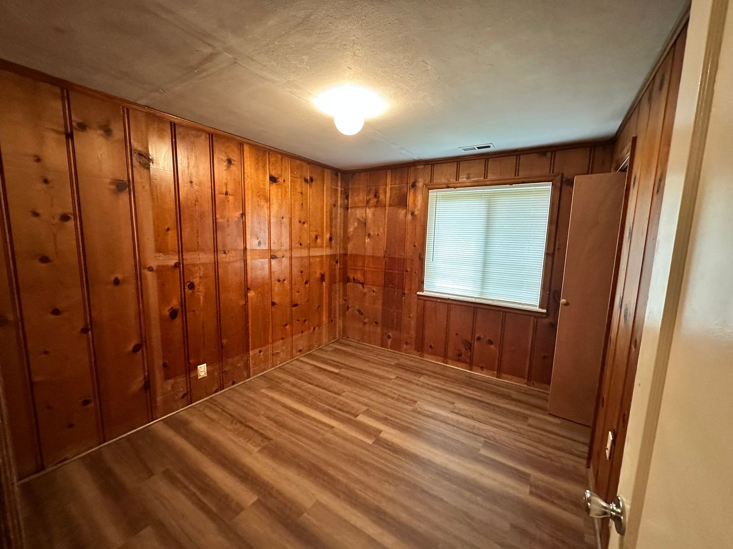 620 S. Palatine Hill Road Room 1 - Portland - Oregon - 1 bed, 1 bath rental property