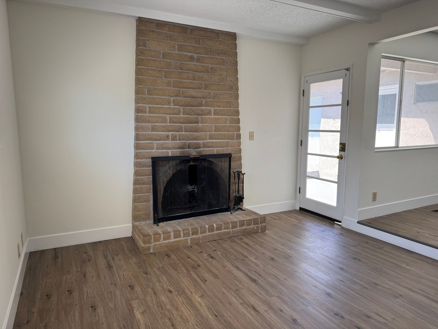 6292 Robin Ct - Pleasanton - California - 3 bed, 2 bath rental property