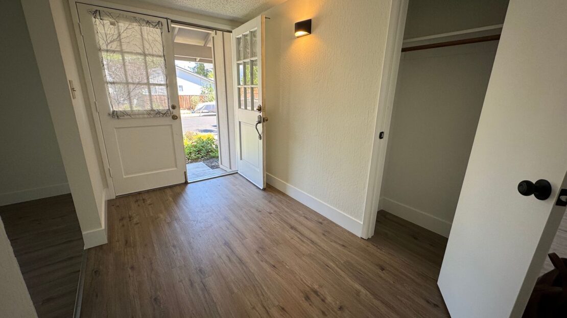 6292 Robin Ct - Pleasanton - California - 3 bed, 2 bath rental property