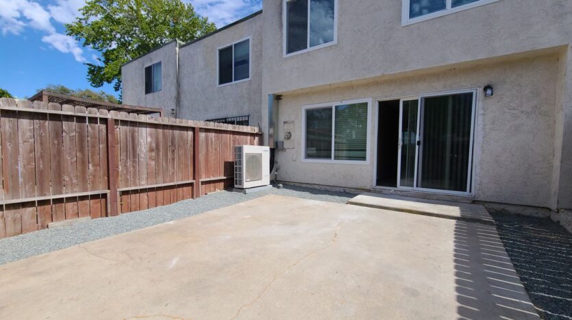 6331 Dinamica Way - San Diego - California - 3 bed, 1.5 bath rental property