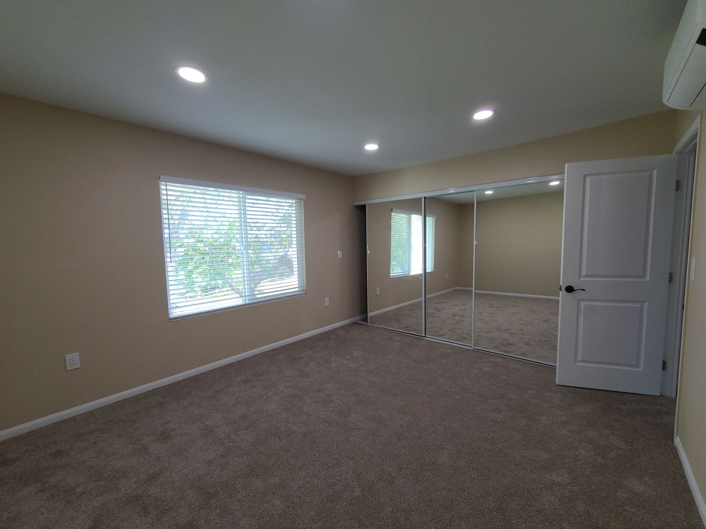 6331 Dinamica Way - San Diego - California - 3 bed, 1.5 bath rental property