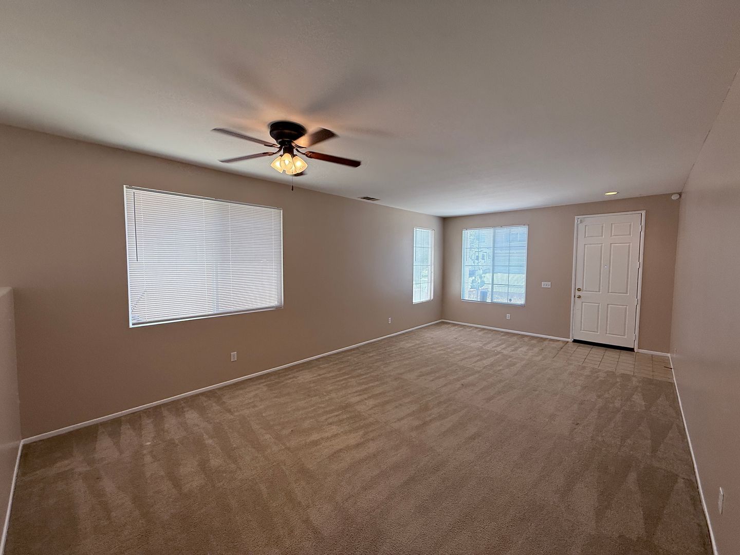 6337 Katrina Pl. - Palmdale - California - 4 bed, 3 bath rental property