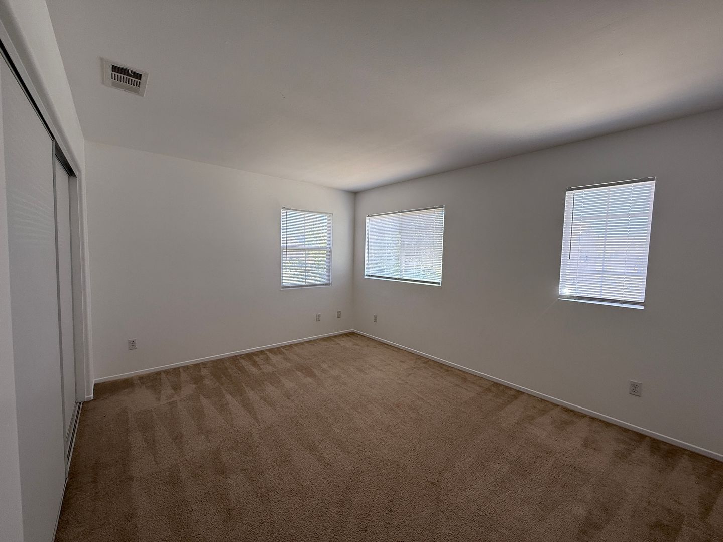 6337 Katrina Pl. - Palmdale - California - 4 bed, 3 bath rental property