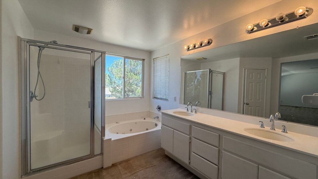 6337 Katrina Pl. - Palmdale - California - 4 bed, 3 bath rental property