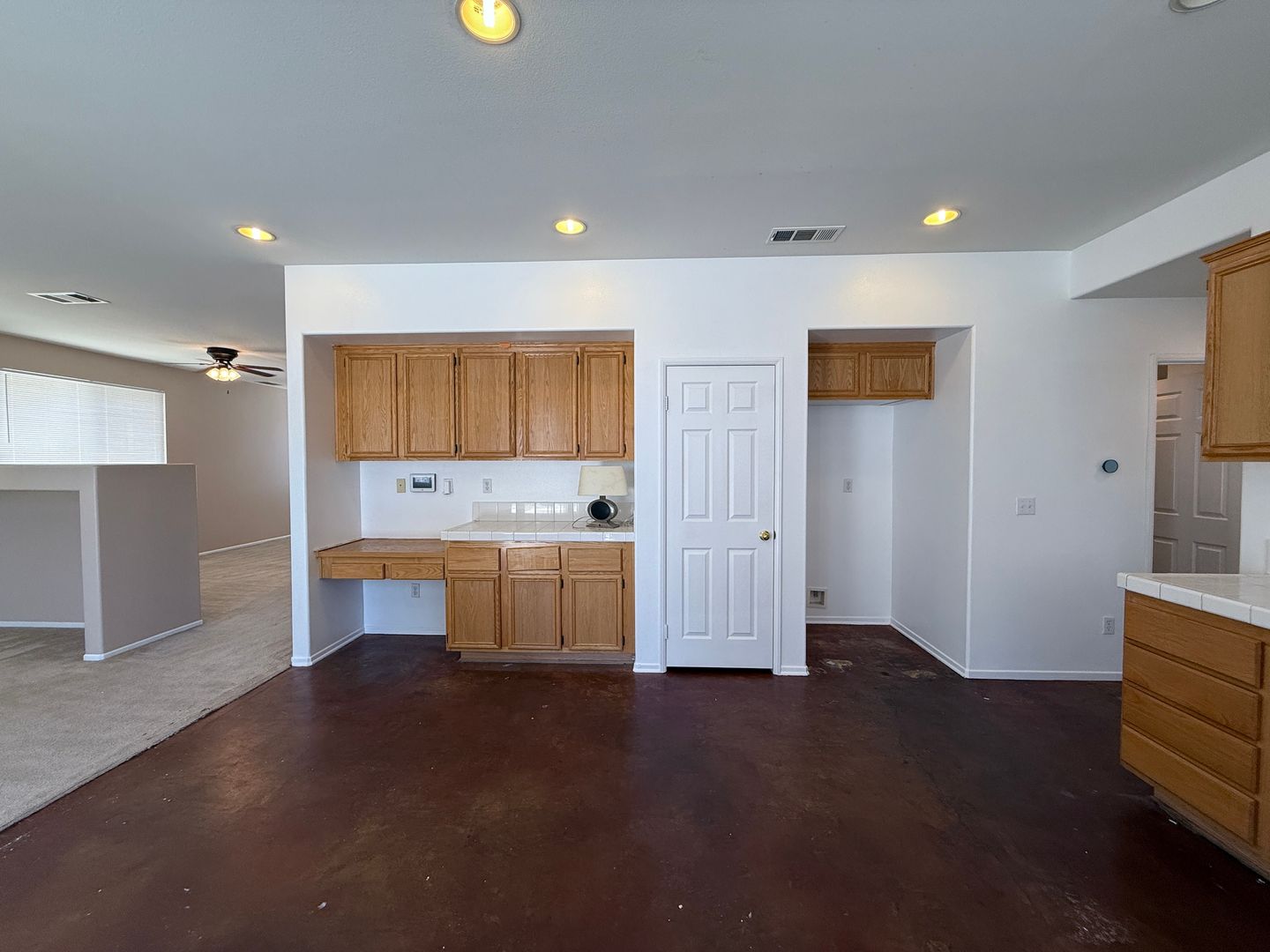 6337 Katrina Pl. - Palmdale - California - 4 bed, 3 bath rental property