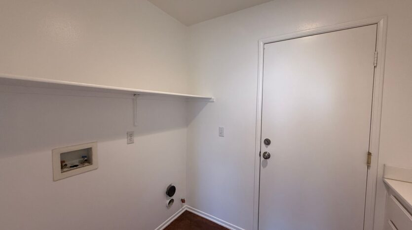 6337 Katrina Pl. - Palmdale - California - 4 bed, 3 bath rental property