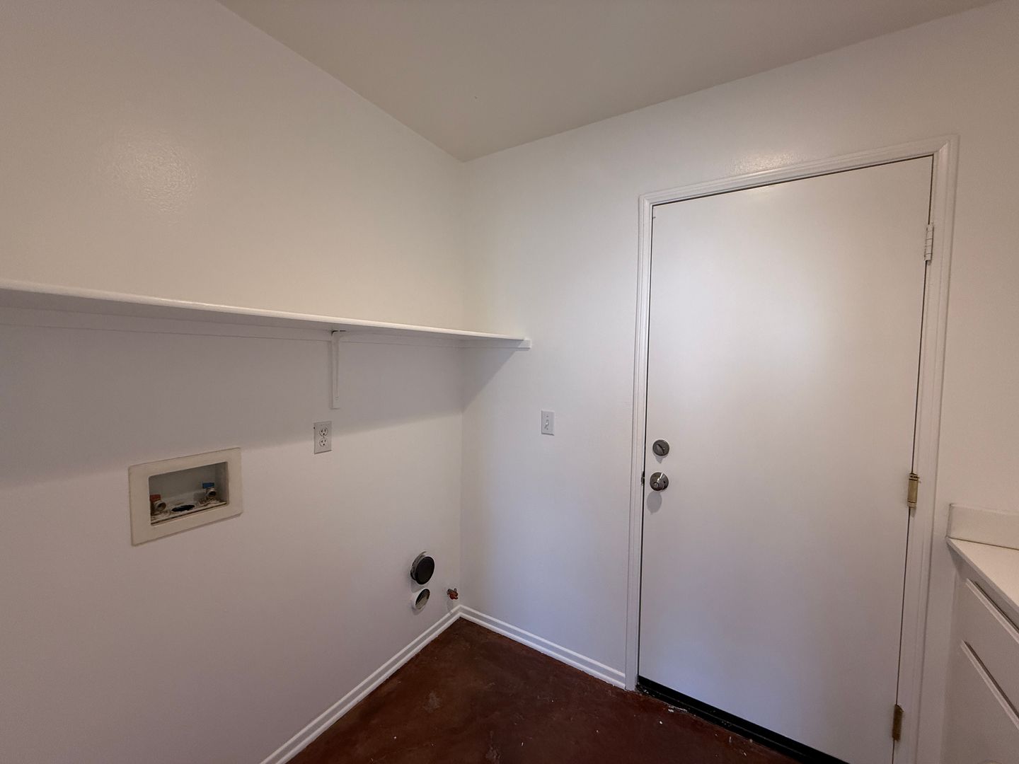 6337 Katrina Pl. - Palmdale - California - 4 bed, 3 bath rental property