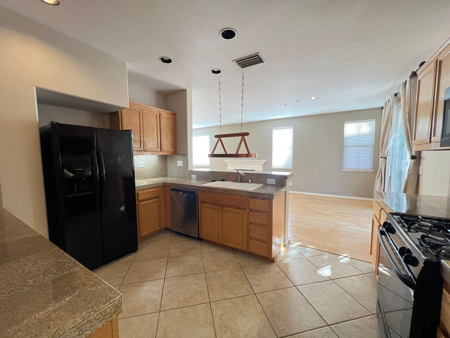 6383 Almaden Way - Livermore - California - 4 bed, 2 bath rental property