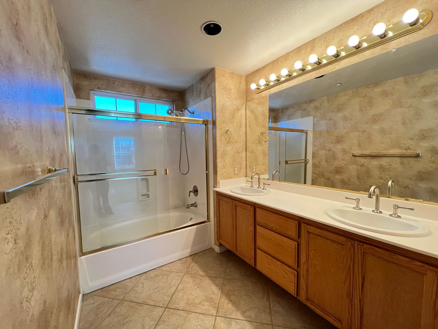 6383 Almaden Way - Livermore - California - 4 bed, 2 bath rental property