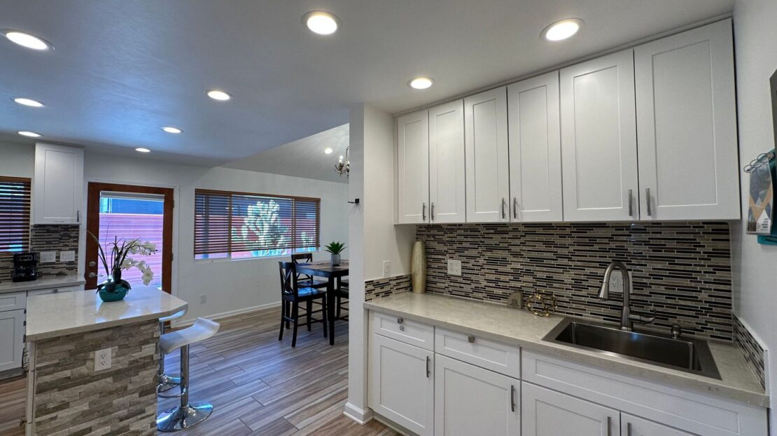 6427 Valley View St - Joshua Tree - California - 3 bed, 3 bath rental property