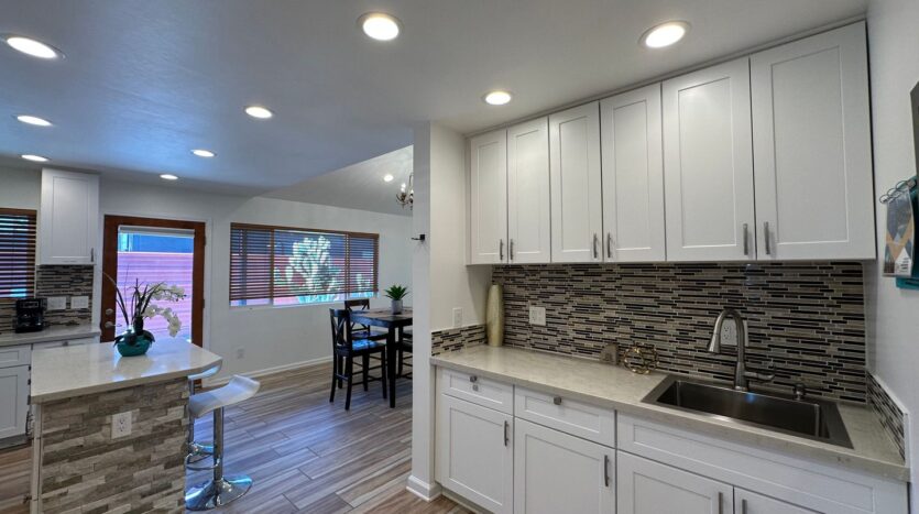 6427 Valley View St - Joshua Tree - California - 3 bed, 3 bath rental property