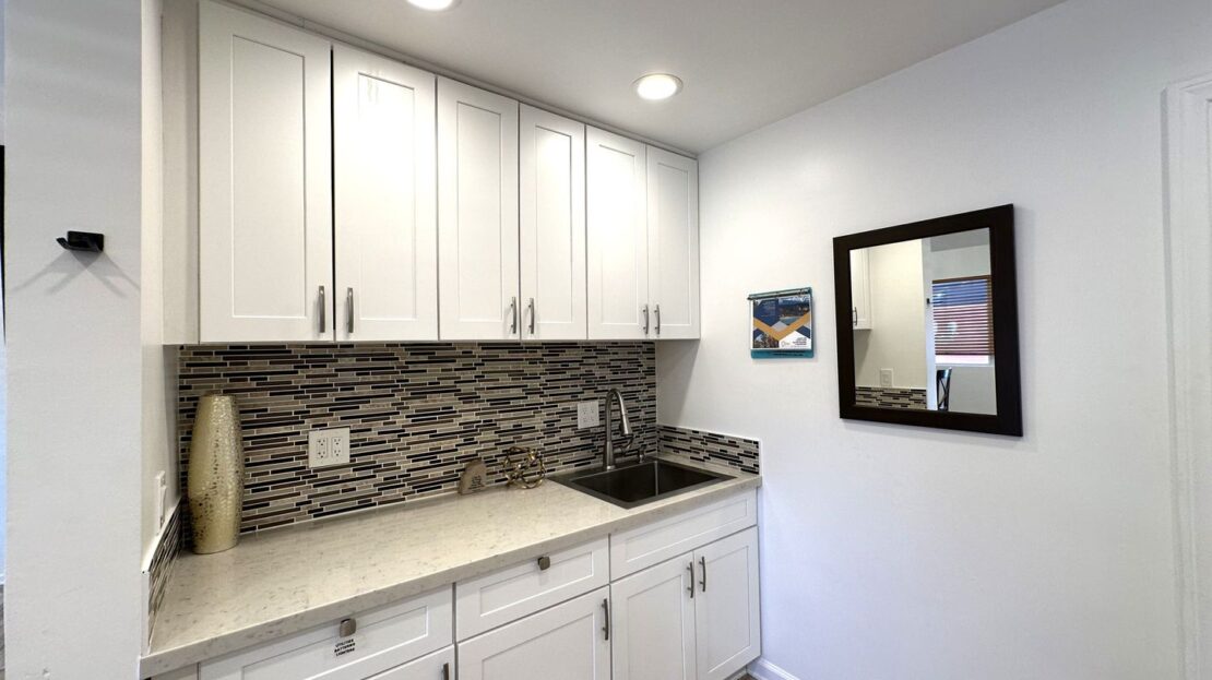 6427 Valley View St - Joshua Tree - California - 3 bed, 3 bath rental property