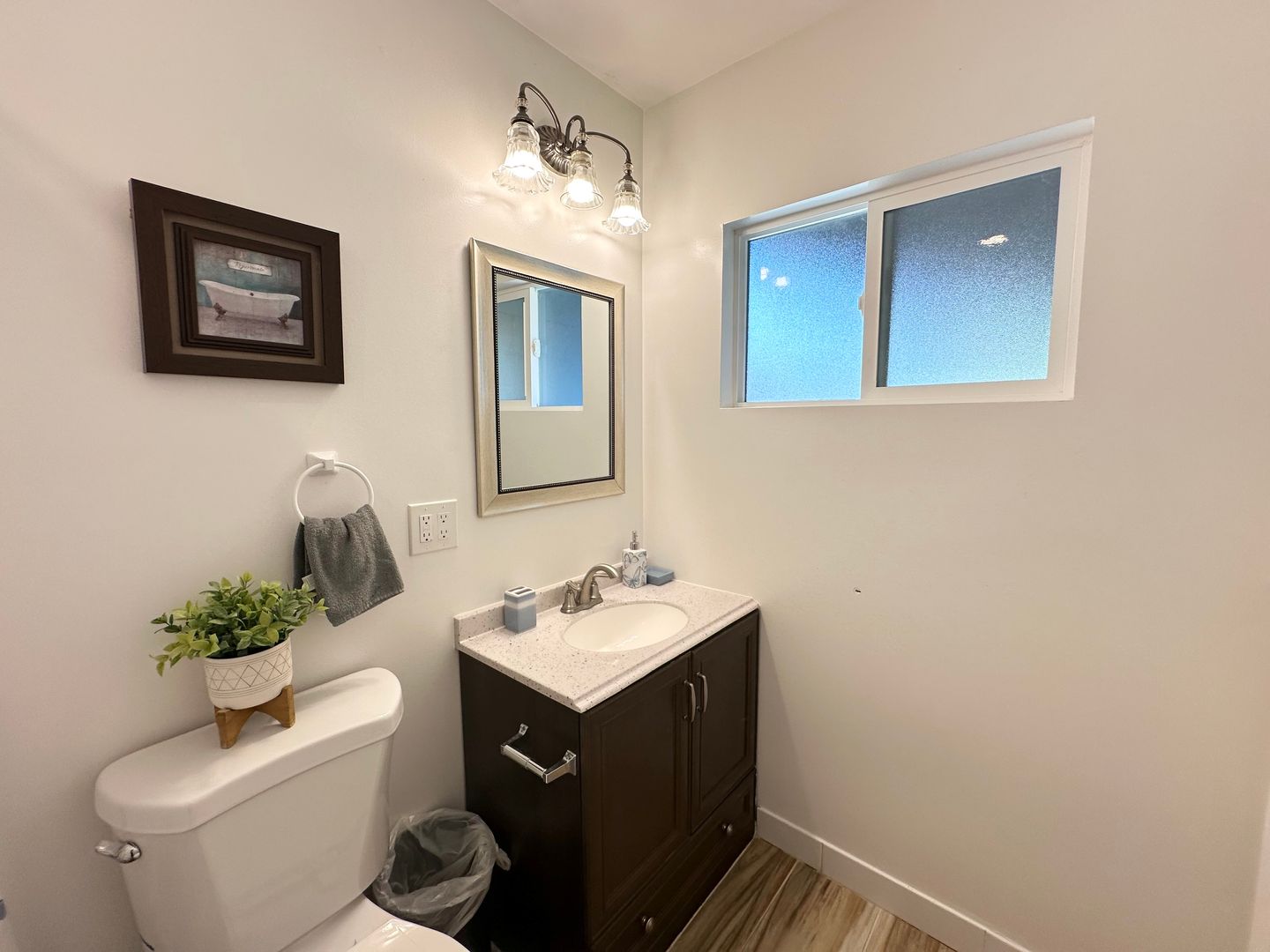 6427 Valley View St - Joshua Tree - California - 3 bed, 3 bath rental property