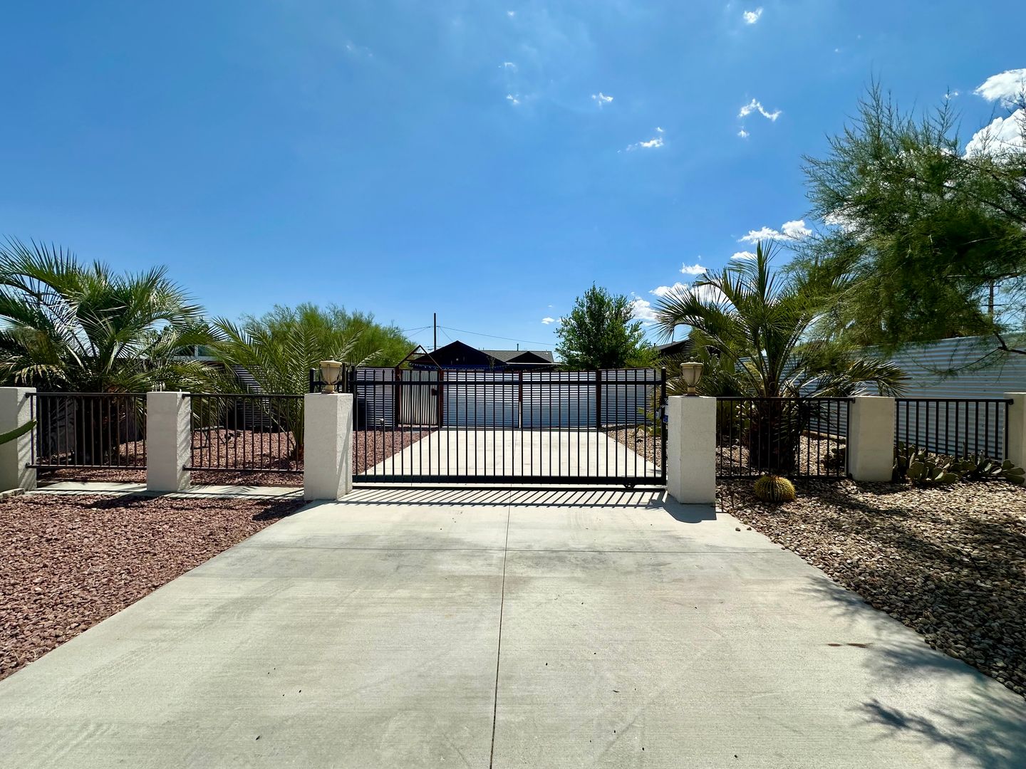 6427 Valley View St - Joshua Tree - California - 3 bed, 3 bath rental property