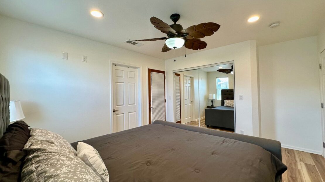 6427 Valley View St - Joshua Tree - California - 3 bed, 3 bath rental property