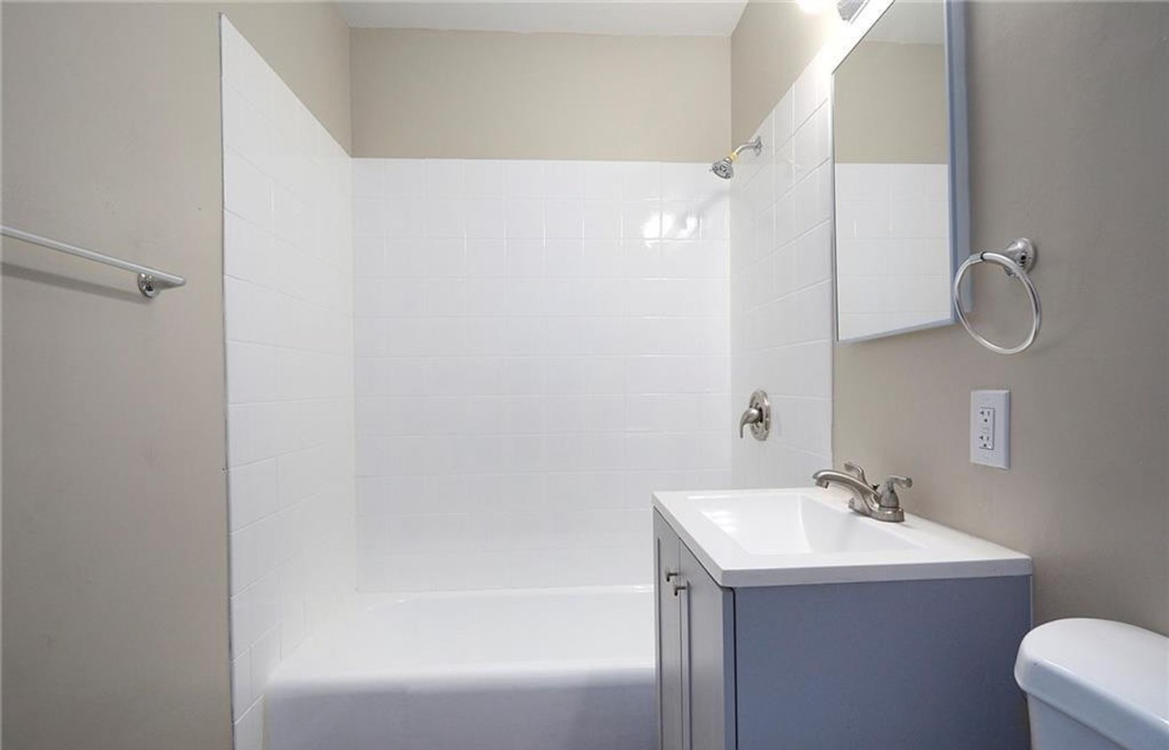 6454 Goleta Avenue - Unit A - Yucca Valley - California - 2 bed, 2 bath rental property