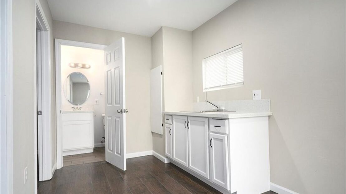 6454 Goleta Avenue - Unit B - Yucca Valley - California - 2 bed, 1 bath rental property