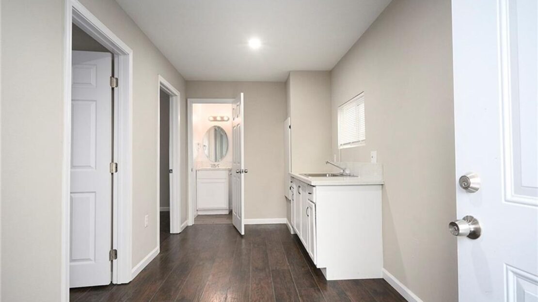 6454 Goleta Avenue - Unit B - Yucca Valley - California - 2 bed, 1 bath rental property