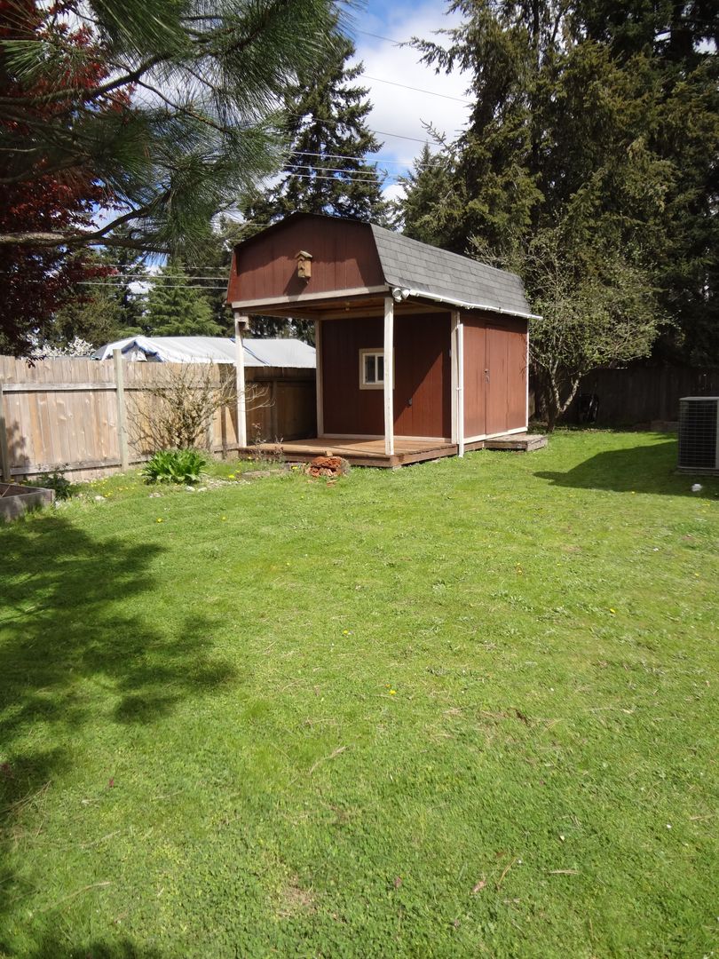 6501 203rd St Ct E - Spanaway - Washington - 4 bed, 2 bath rental property