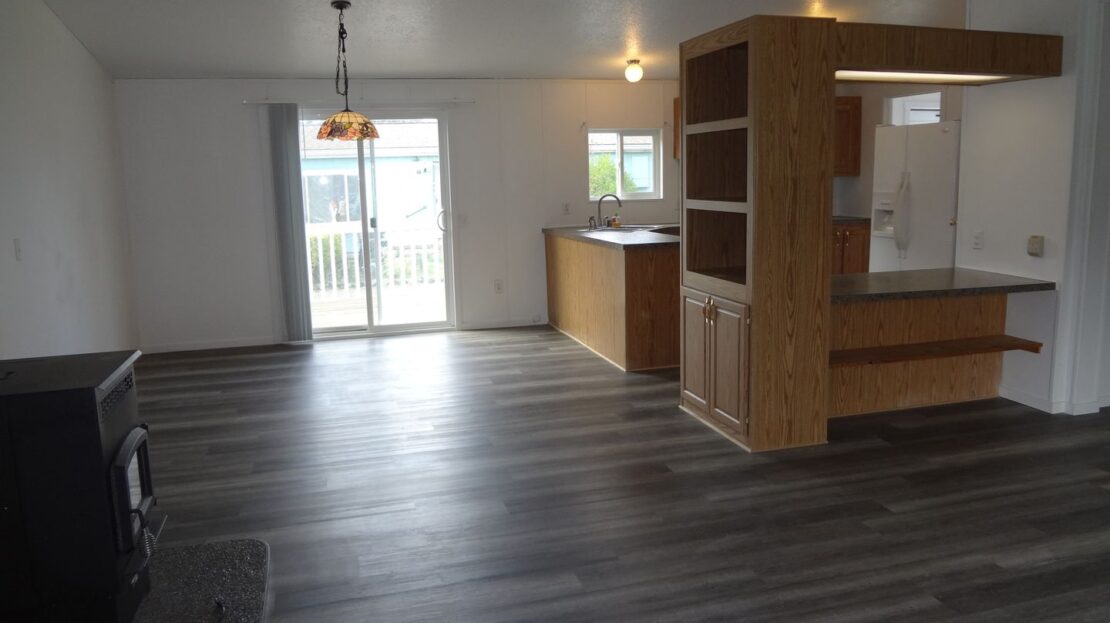 6501 203rd St Ct E - Spanaway - Washington - 4 bed, 2 bath rental property