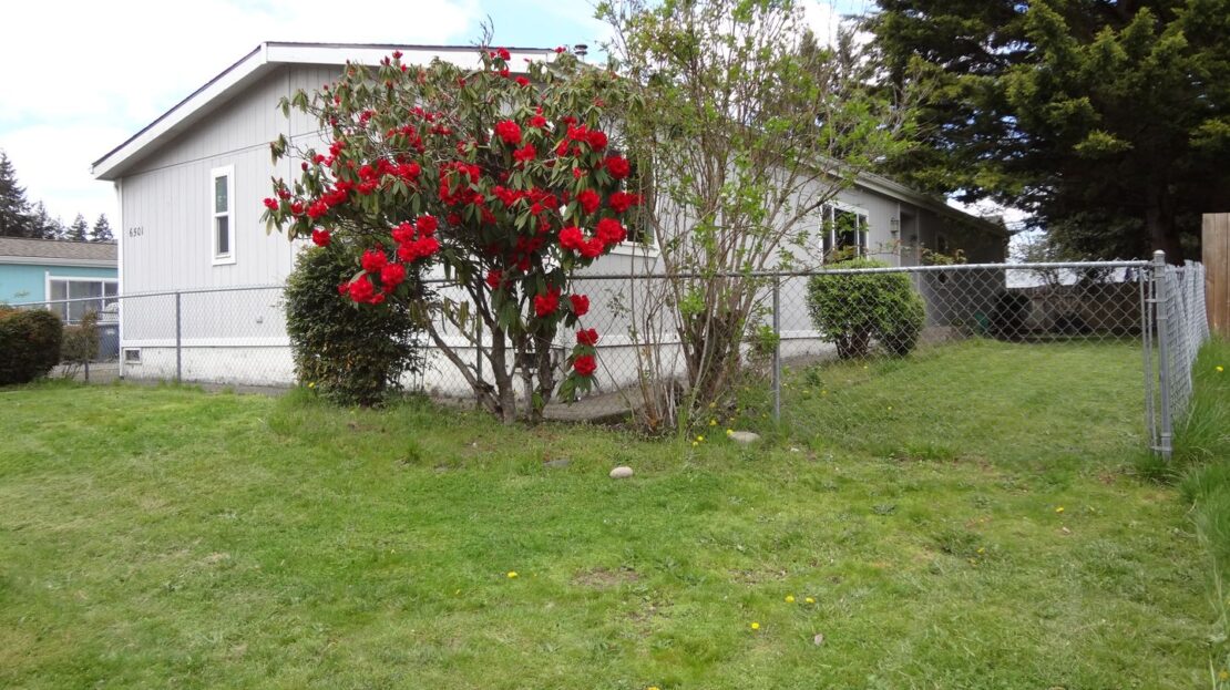 6501 203rd St Ct E - Spanaway - Washington - 4 bed, 2 bath rental property