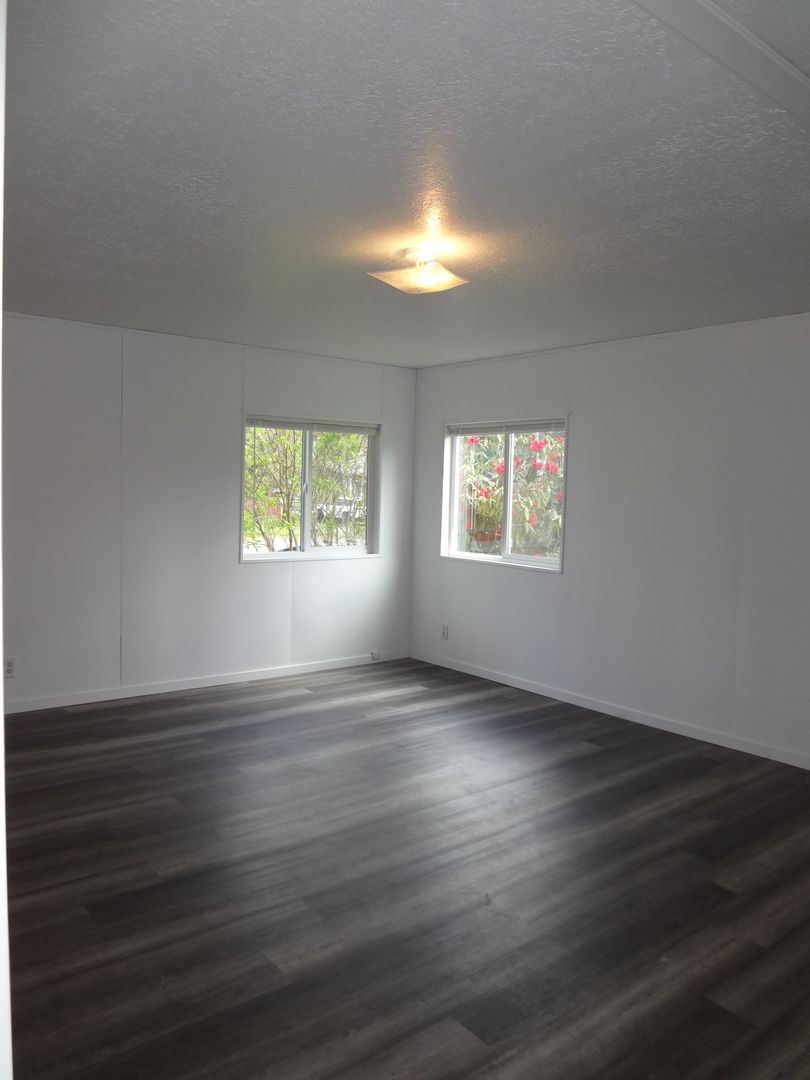 6501 203rd St Ct E - Spanaway - Washington - 4 bed, 2 bath rental property