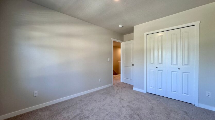 6582 SE Nasha St. - Hillsboro - Oregon - 3 bed, 3 bath rental property