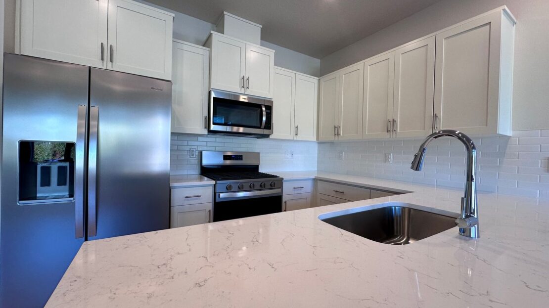 6582 SE Nasha St. - Hillsboro - Oregon - 3 bed, 3 bath rental property