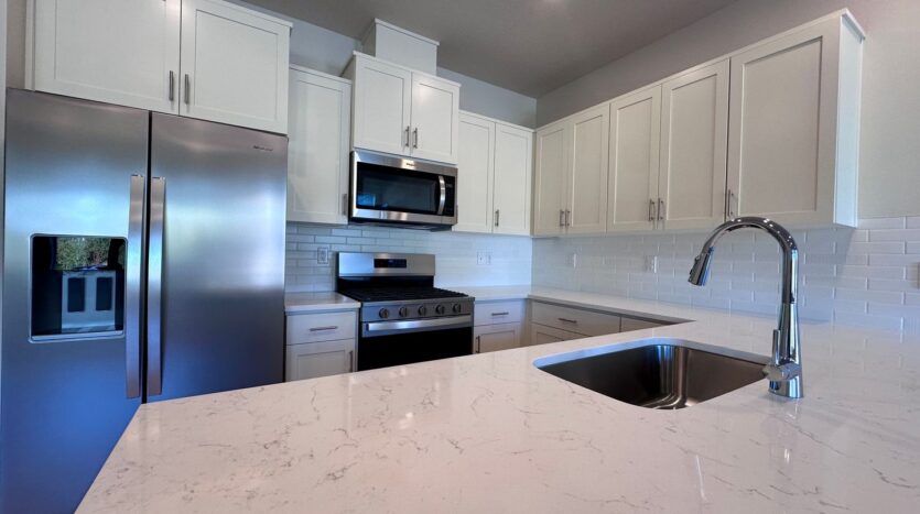 6582 SE Nasha St. - Hillsboro - Oregon - 3 bed, 3 bath rental property