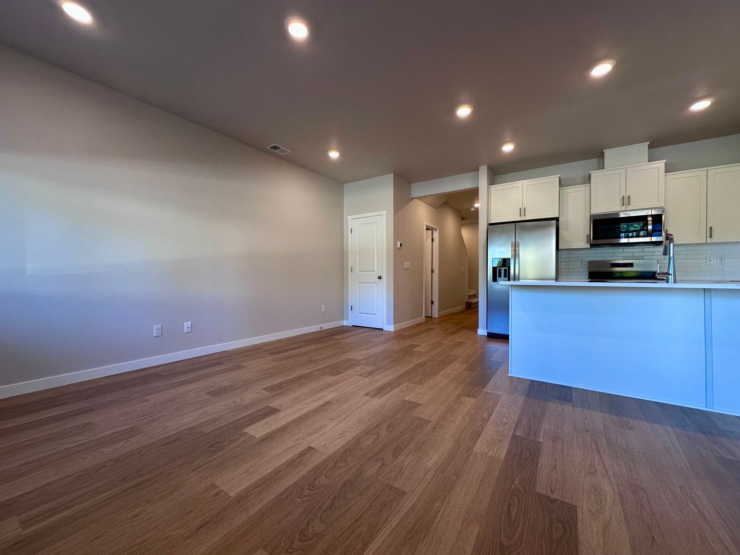 6582 SE Nasha St. - Hillsboro - Oregon - 3 bed, 3 bath rental property