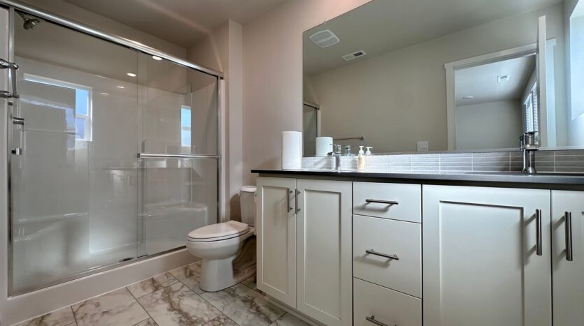 6582 SE Nasha St. - Hillsboro - Oregon - 3 bed, 3 bath rental property