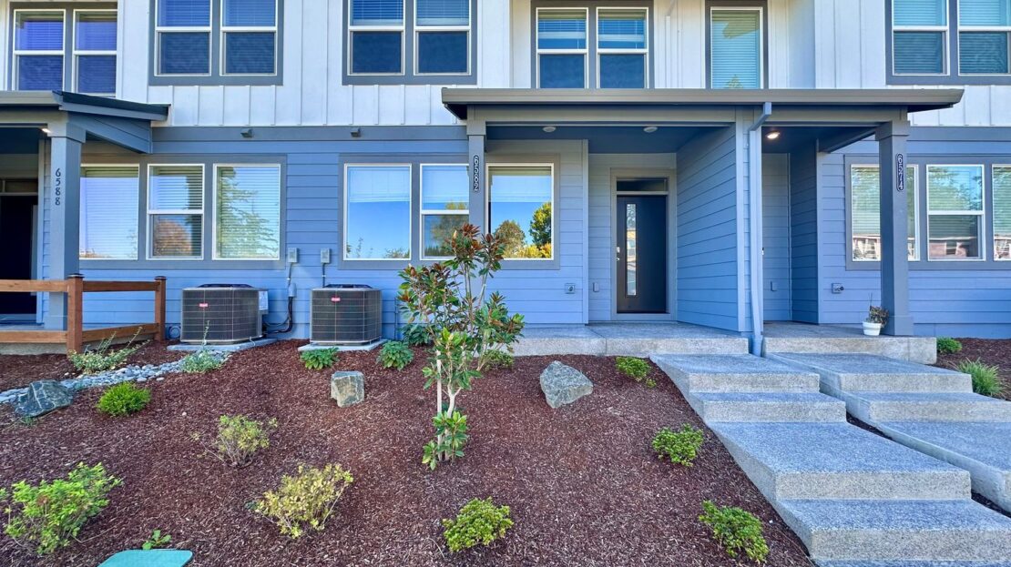 6582 SE Nasha St. - Hillsboro - Oregon - 3 bed, 3 bath rental property