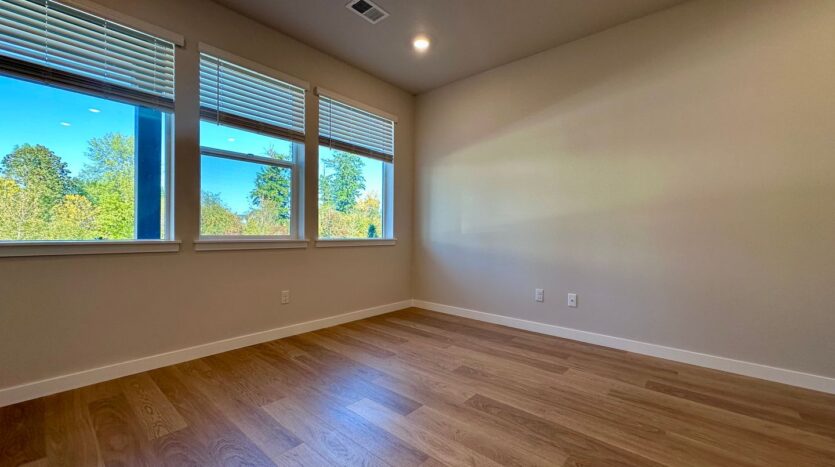 6582 SE Nasha St. - Hillsboro - Oregon - 3 bed, 3 bath rental property