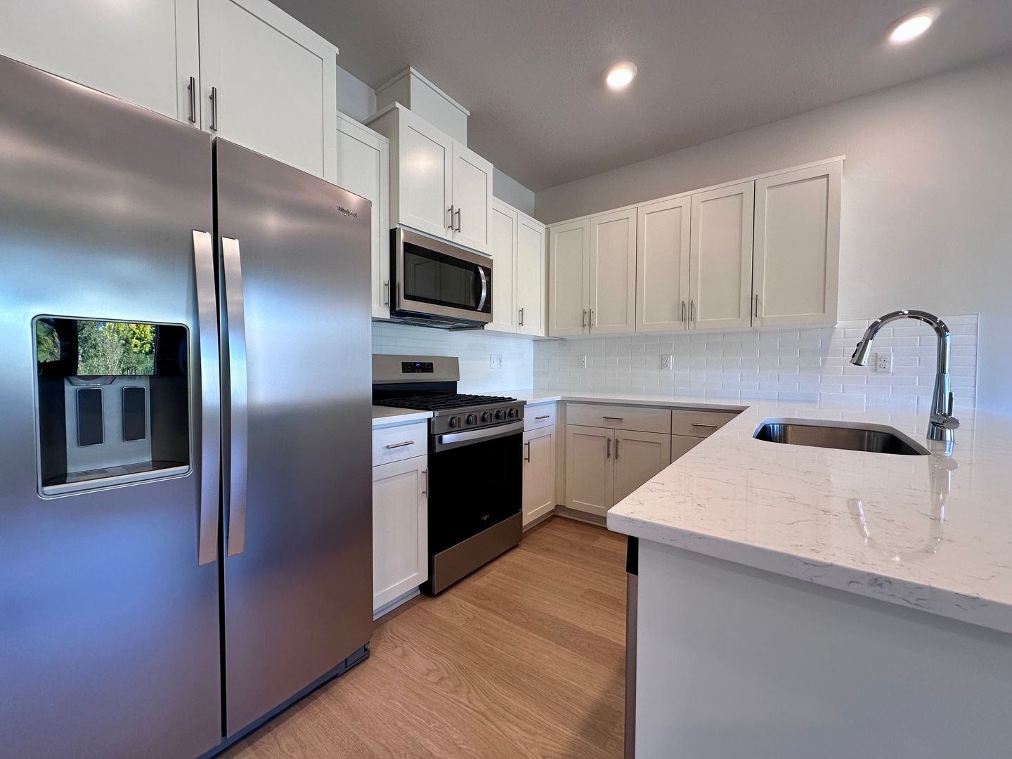 6582 SE Nasha St. - Hillsboro - Oregon - 3 bed, 3 bath rental property