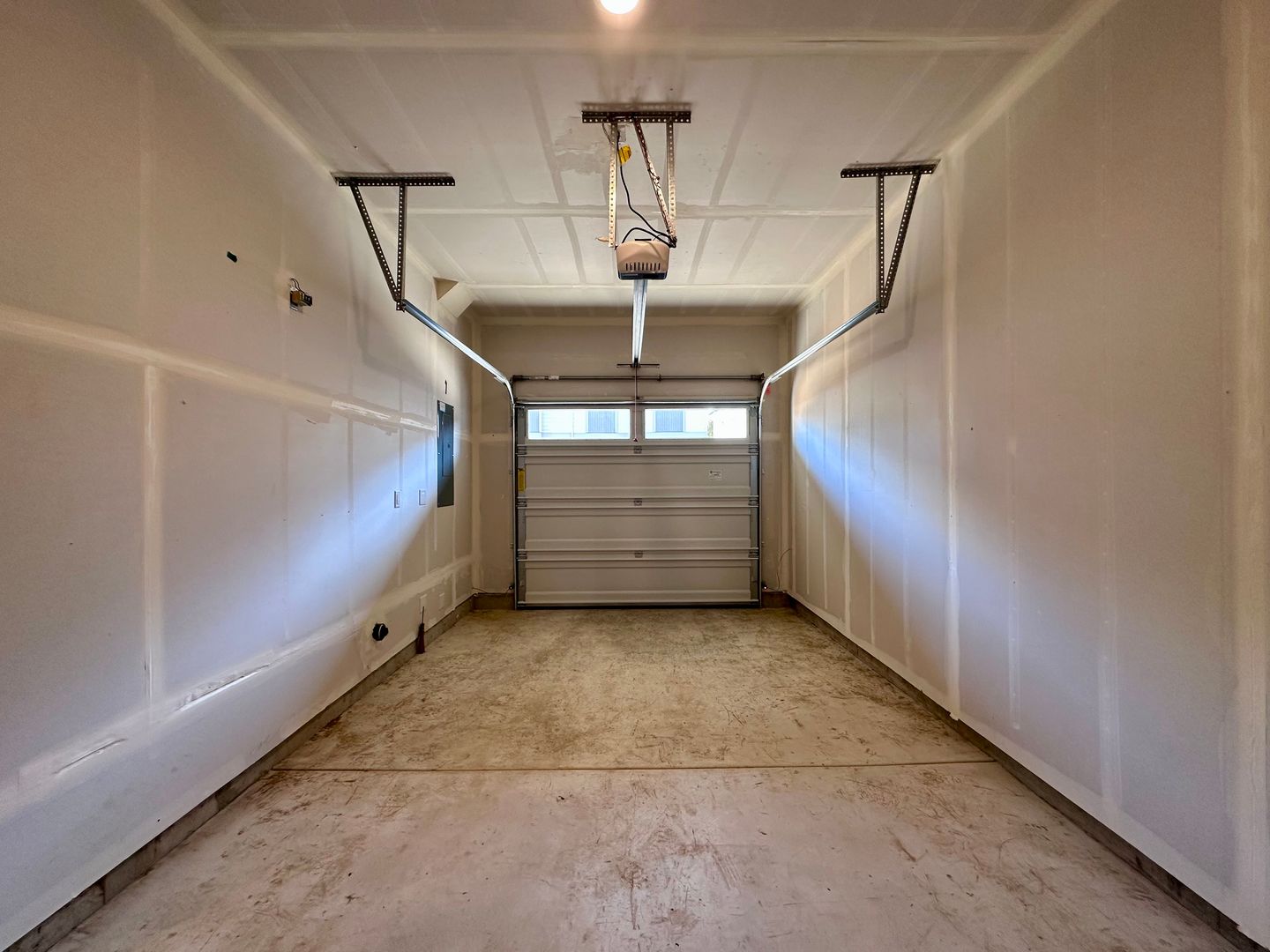 6582 SE Nasha St. - Hillsboro - Oregon - 3 bed, 3 bath rental property