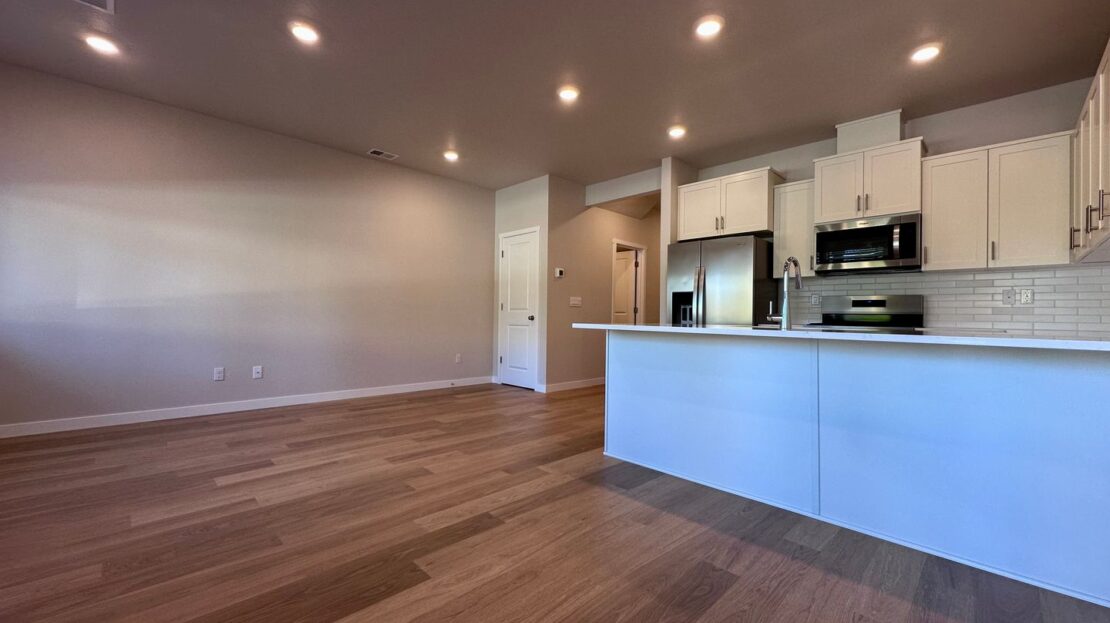 6582 SE Nasha St. - Hillsboro - Oregon - 3 bed, 3 bath rental property