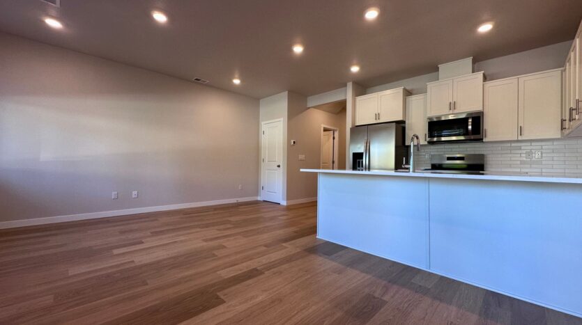 6582 SE Nasha St. - Hillsboro - Oregon - 3 bed, 3 bath rental property