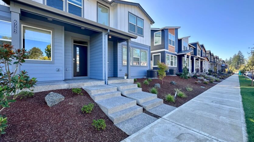 6582 SE Nasha St. - Hillsboro - Oregon - 3 bed, 3 bath rental property