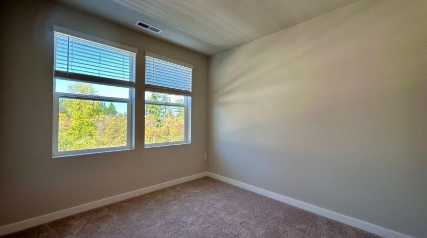 6582 SE Nasha St. - Hillsboro - Oregon - 3 bed, 3 bath rental property