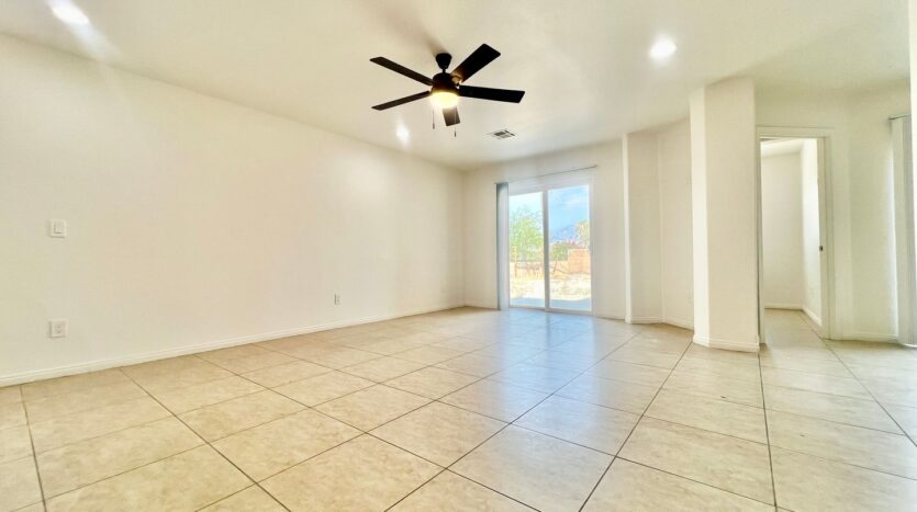 66888 4th St - Unit A - Desert Hot Springs - California - 3 bed, 2.5 bath rental property