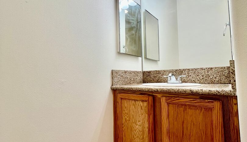 66888 4th St - Unit A - Desert Hot Springs - California - 3 bed, 2.5 bath rental property