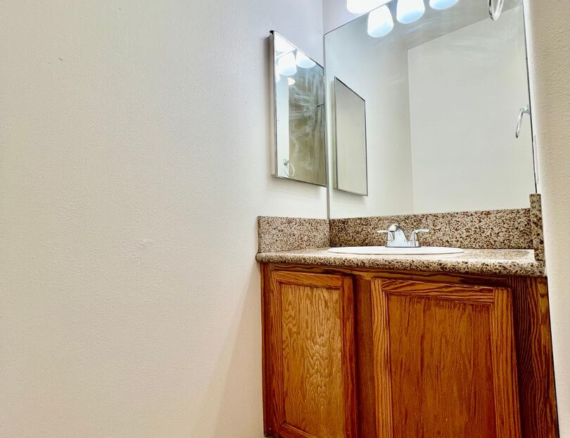 66888 4th St - Unit A - Desert Hot Springs - California - 3 bed, 2.5 bath rental property