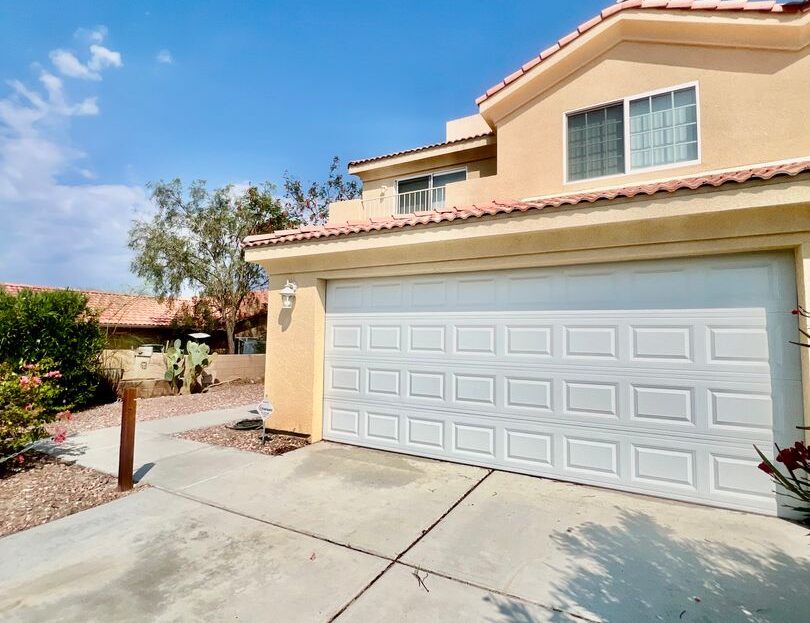 66888 4th St - Unit A - Desert Hot Springs - California - 3 bed, 2.5 bath rental property