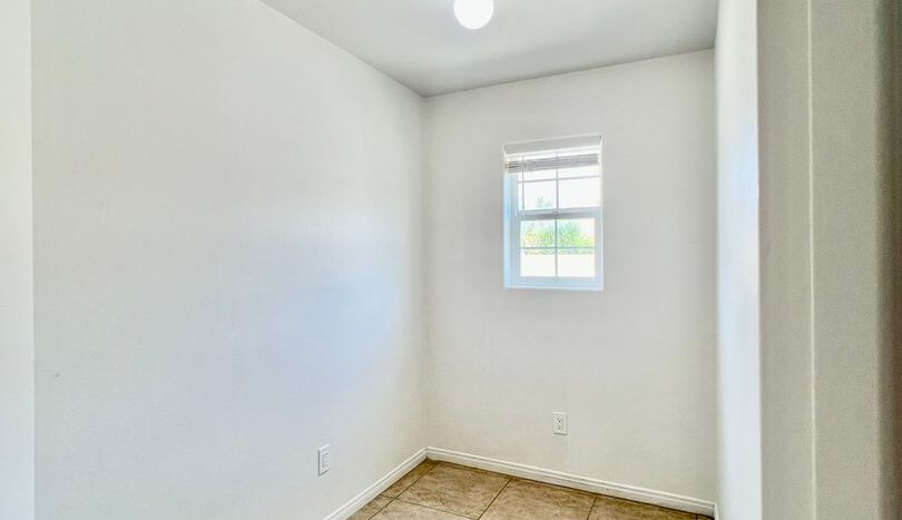 66888 4th St - Unit A - Desert Hot Springs - California - 3 bed, 2.5 bath rental property