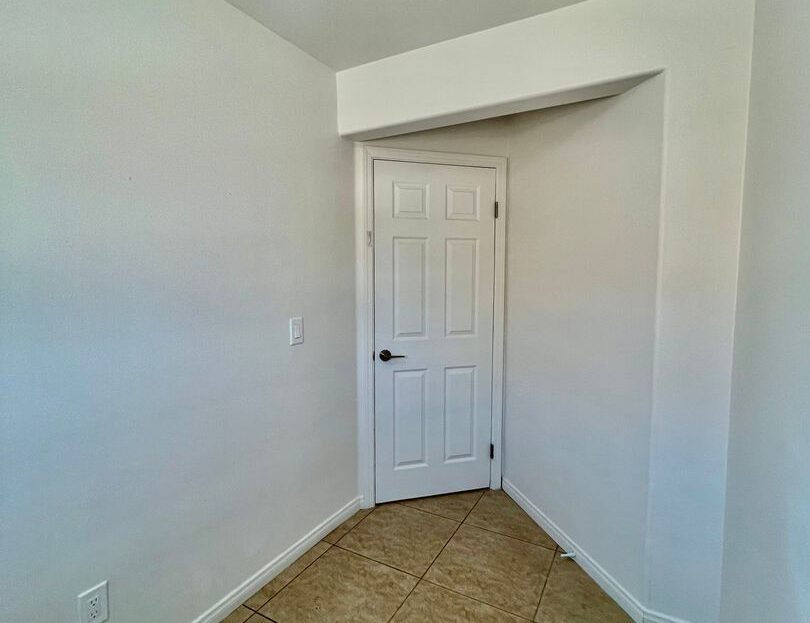 66888 4th St - Unit A - Desert Hot Springs - California - 3 bed, 2.5 bath rental property