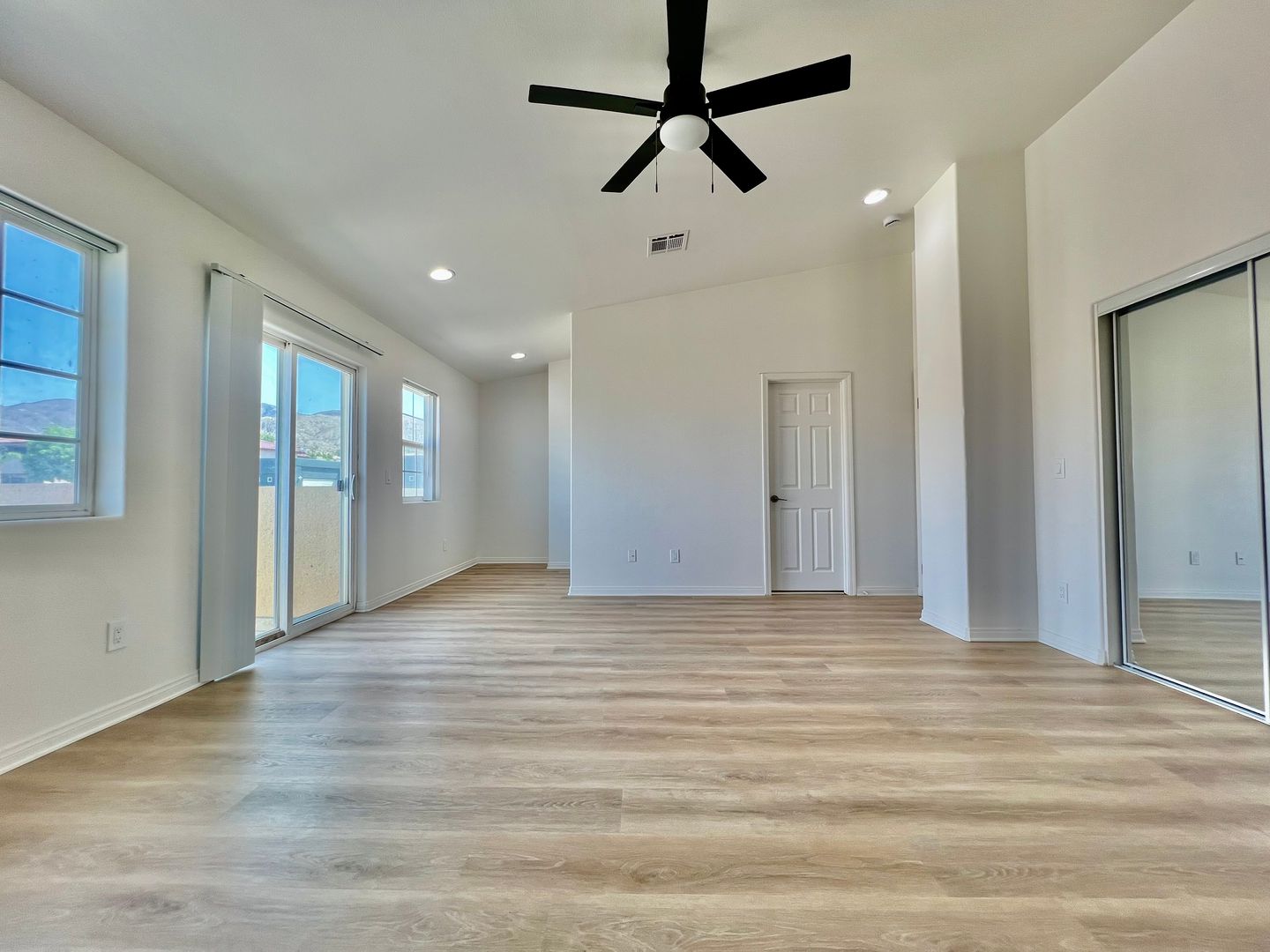 66888 4th St - Unit A - Desert Hot Springs - California - 3 bed, 2.5 bath rental property