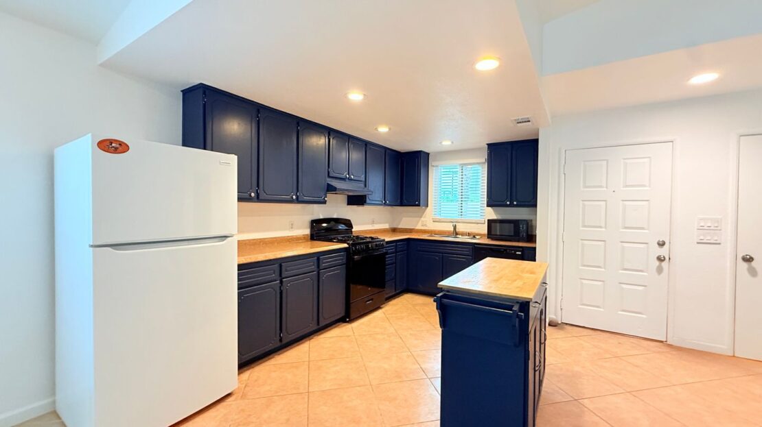 67190 Peineta Rd - Cathedral City - California - 2 bed, 2 bath rental property