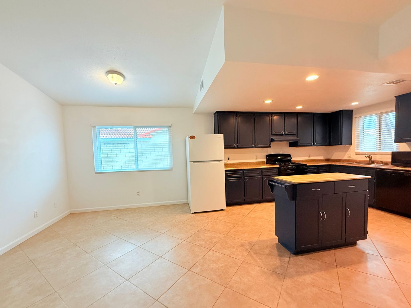 67190 Peineta Rd - Cathedral City - California - 2 bed, 2 bath rental property