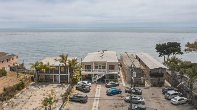 6761 Del Playa Dr.  - 102 - Goleta - California - 5 bed, 2 bath rental property